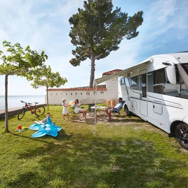 Camping Adria Ankaran - Pitches, hotel v destinaci Ankaran