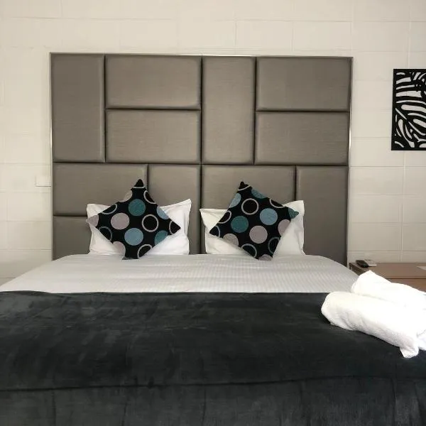 Gladstone CBD Motel, hotel di Gladstone