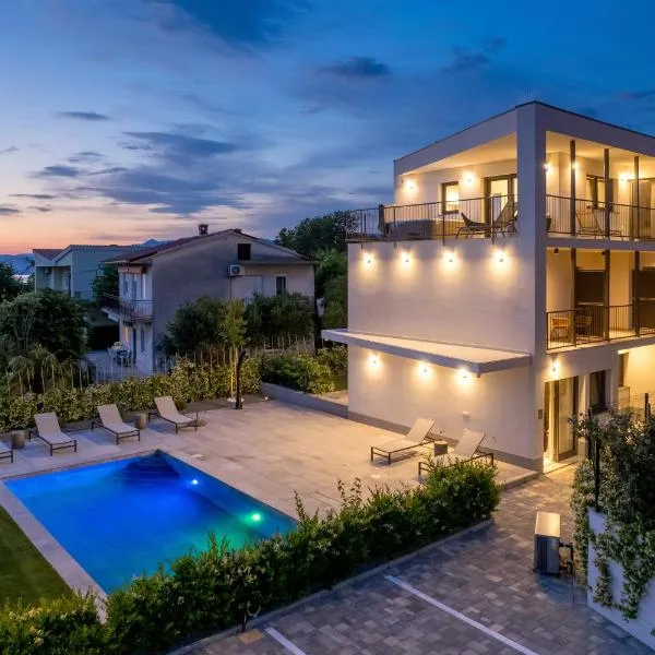 Apartmani Vila Mara M 1 heated pool, hôtel à Omišalj