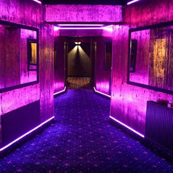 Hotel Boutique18plus - Adults Only, ξενοδοχείο σε Mamaia Nord – Navodari