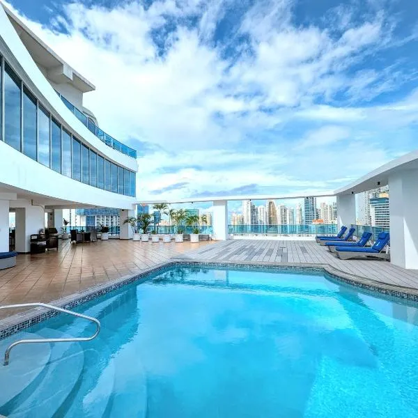 Yc 701-B l Habitacion en av Balboa, hotel din Ciudad de Panamá