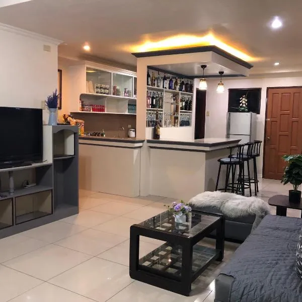 Prime Location, Spacious & Modern 4BR City Townhouse, hotel in Cagayan de Oro