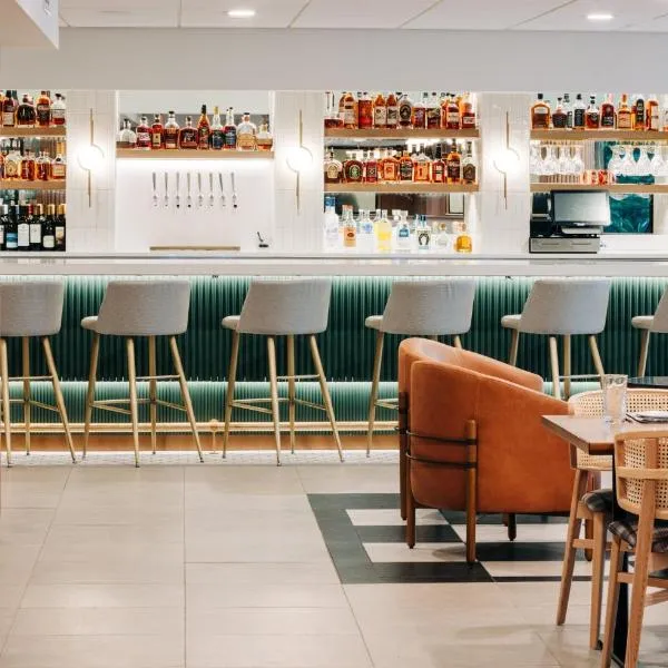 Crowne Plaza Louisville Airport Expo Ctr by IHG, hotel in Louisville