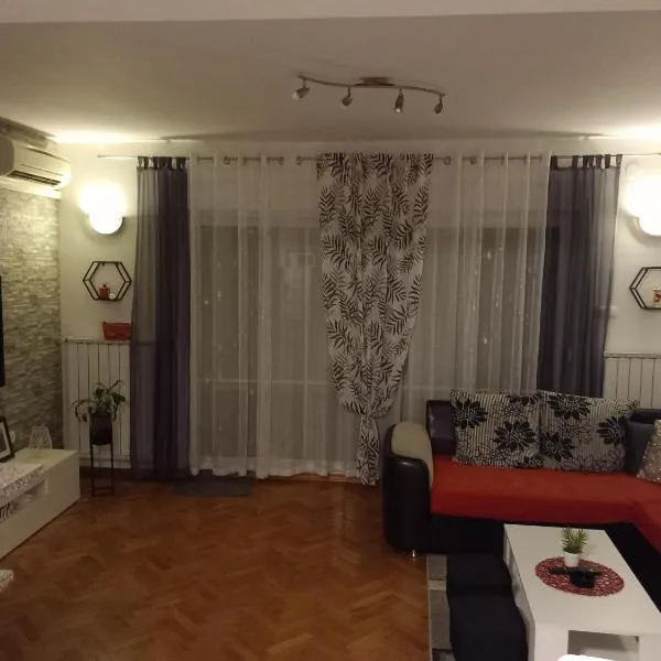 Apartman Petra，位于拉布的酒店