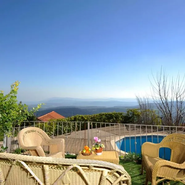 לוין נוף מרהיב, hotel in Amirim