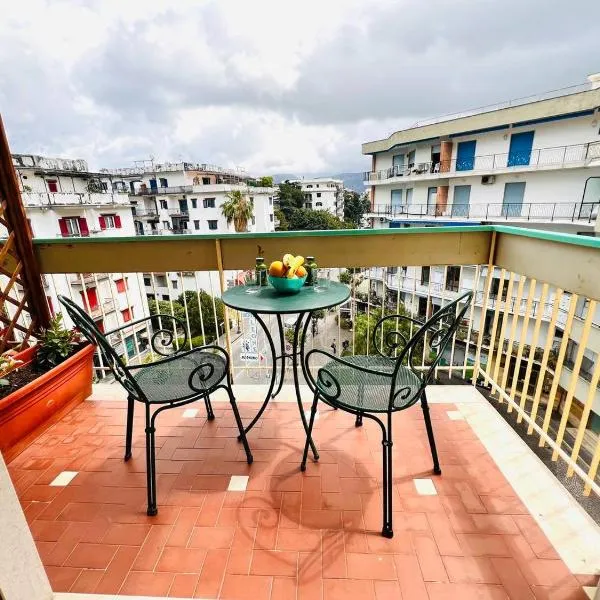 Azzurrissima Home-B&b Sorrento centro, hotel en Sorrento