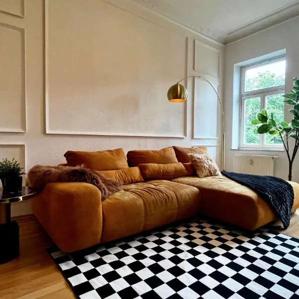 charmanter Altbau in Schleußig mit Balkon, hotel in Leipzig