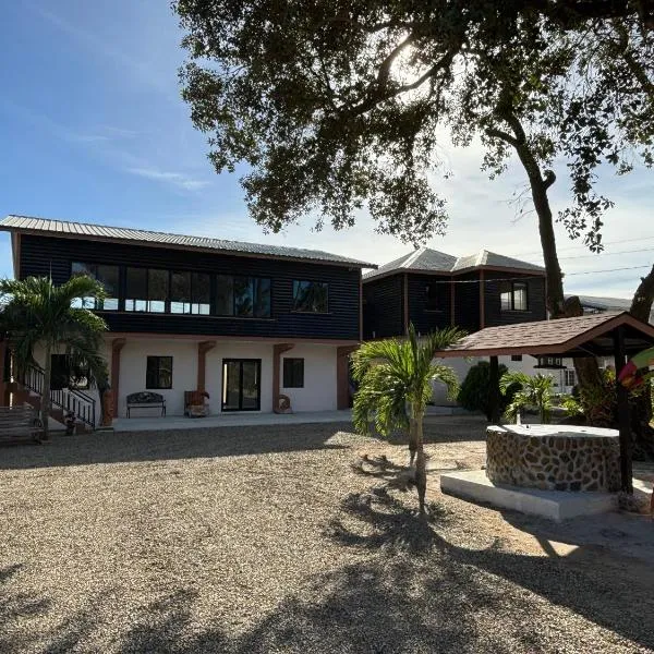 The Toucan Inn, khách sạn ở Independence