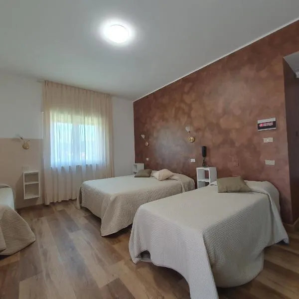 Hotel Ristorante Supersonik, hotel ad Acri