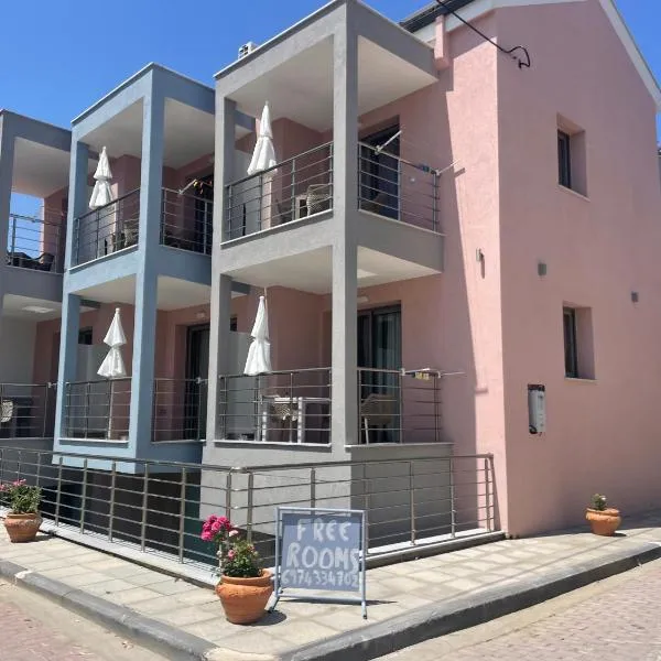 Villa Alimos, hotel in Sarti