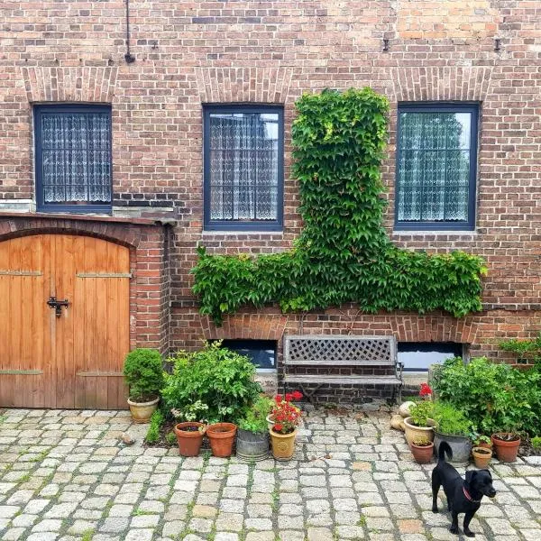 Kanciapa Sherlocka - Sherlock's Hut, ξενοδοχείο σε Gubin