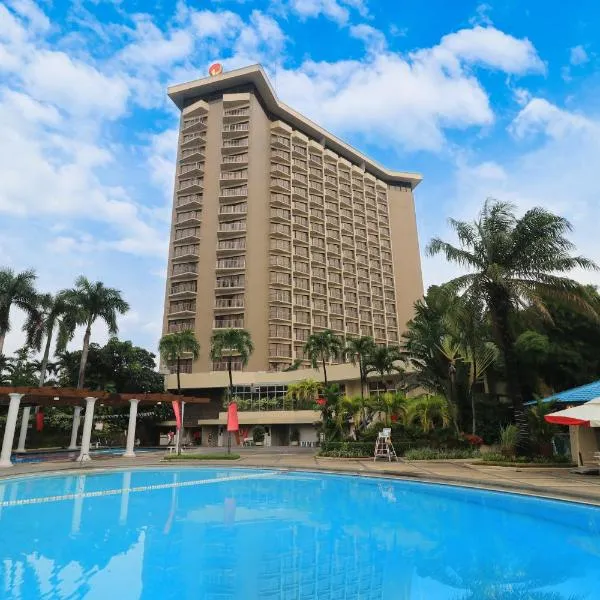 Century Park Hotel, hotell i Manila