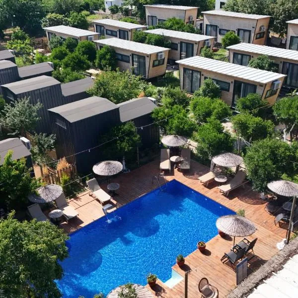 Gaia Tiny Houses Butik Hotel, hotel in Bodrum City