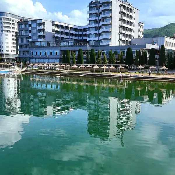 Hotel Enkelana, hotel Pogradecben