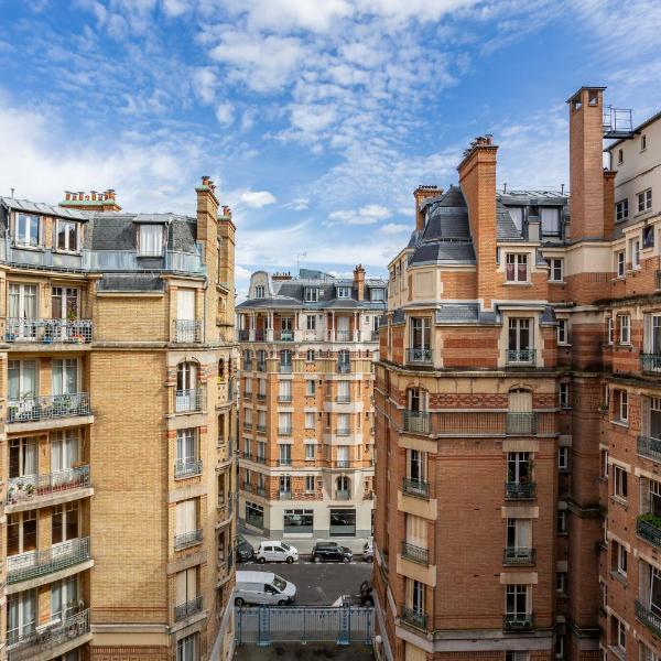 The Paris 15 Place, Paříž