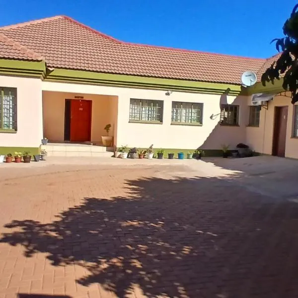 Thokgamo Bed and Breakfast, hotel in Kanye