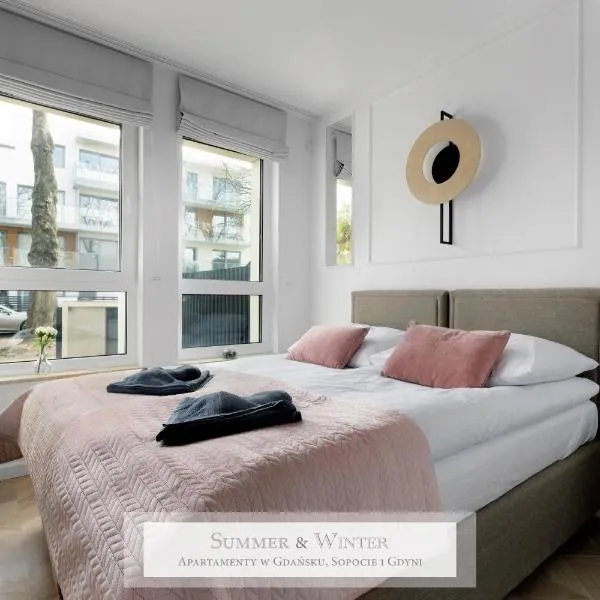 SummerWinter - 4 stars, Luxury Butterfly Apartments, Orłowo, parking, khách sạn ở Gdynia