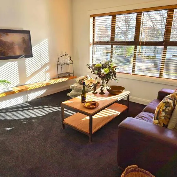 Apartment 2 - Haddin Court - Stunning Executive、ブレナムのホテル