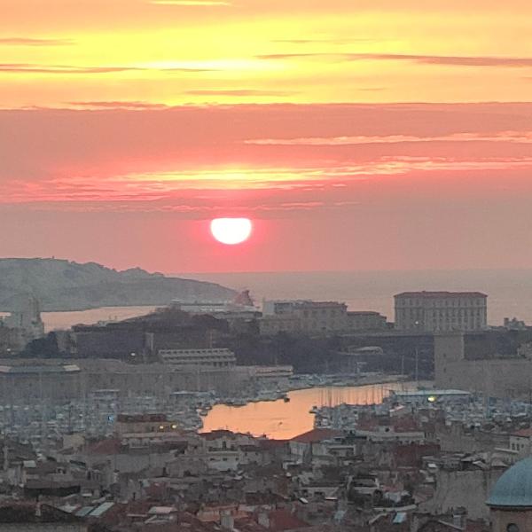 Loft terrasse vue mer au coeur de Marseille, Marseille