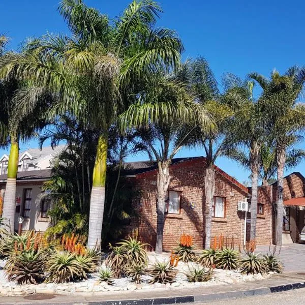 Rainbow Guest House and Tours, hotel di Uitenhage