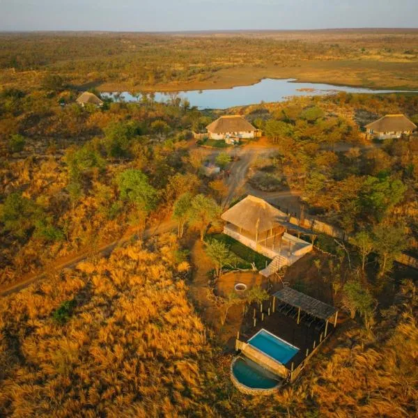 Hideaways Nantwich Lodge, Hwange, отель в городе Hwange