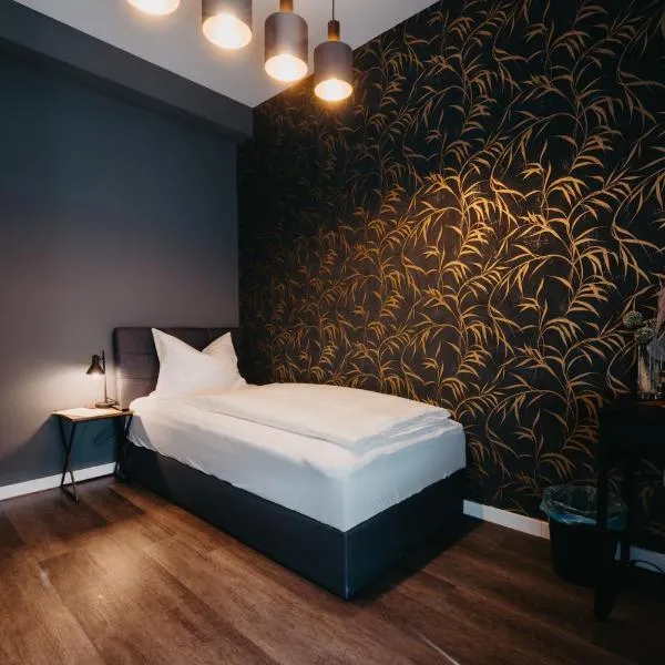 Hotel-Gasthof Zur Krone, hotel em Waldaschaff