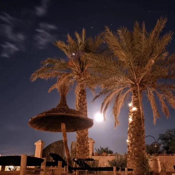 RiadSuerteloca Merzouga, hotel in Merzouga