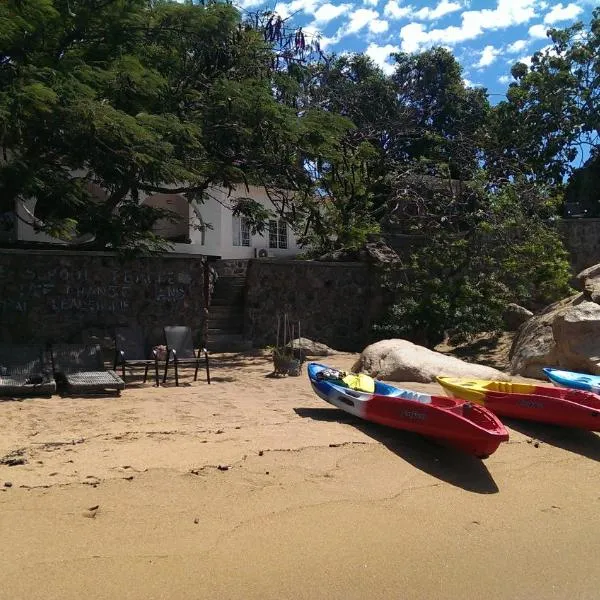 Kuwona Cottage, hotel u gradu Senga