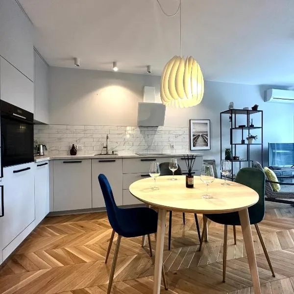 Mieszczańska 25 Apartment - Self check-in 20h - parking & lift, hotel ve Vratislavi