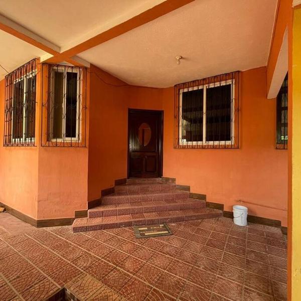 Casa a 5 minutos de IRTRA Reu, Лос-Анхелес