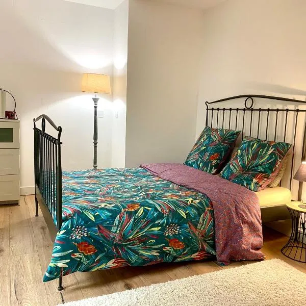 Appartement cosy, hotel v destinaci Quimper