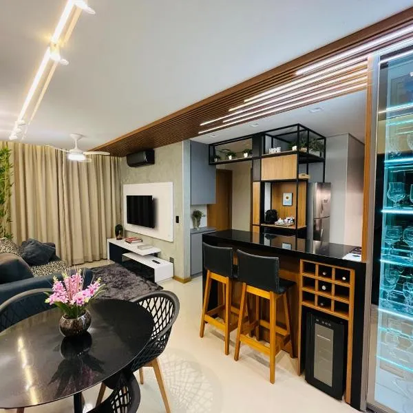 FLAT LUXO PREMIUM - Londrina Flat Hotel - 43m² #garagemgrátis, hotel v destinaci Londrina