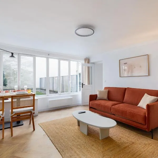 Marais Elegance Suite - 1 Bedroom, hotel in Paris