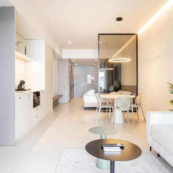 North Station PEN-SUITES, hotel in Valencia