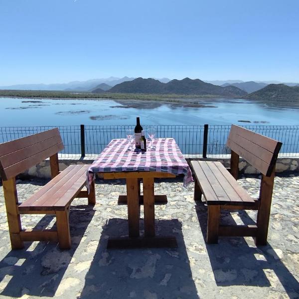 Bobija Village Skadar lake, Karuč
