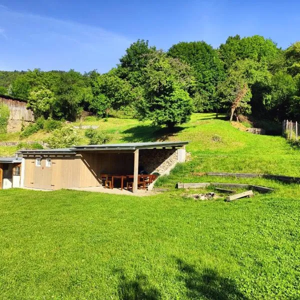 Stanovanie pod Starým zámkom - Camping – hotel w Bańskiej Szczawnicy