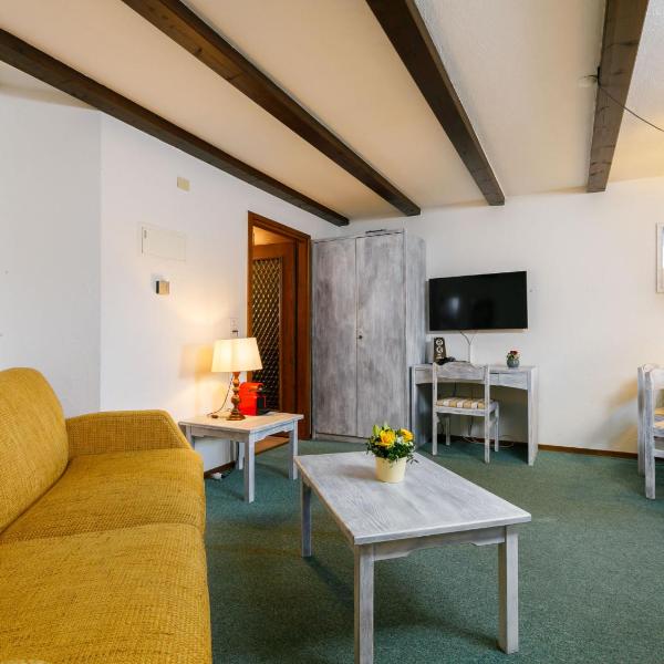 Apartment Residenza Chesa Margun 13-6 by Interhome