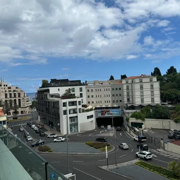 Funchal Next Corner Plaza, ξενοδοχείο στη Φουνσάλ
