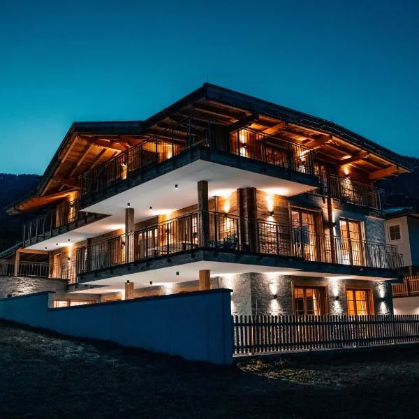 Chalet WildRuh, hotel in Ried im Zillertal