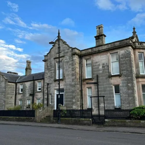 Esk House Apartment, hotel in Montrose