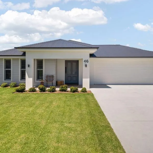 Brilliant Brennan - Modern 4 Bed 2 Bath Home, hotell i Bathurst