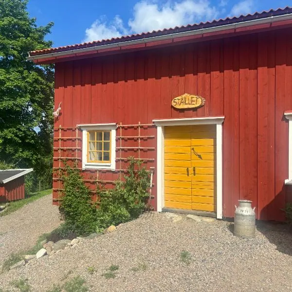 Stallet Boende utanför Alingsås, hotel in Alingsås