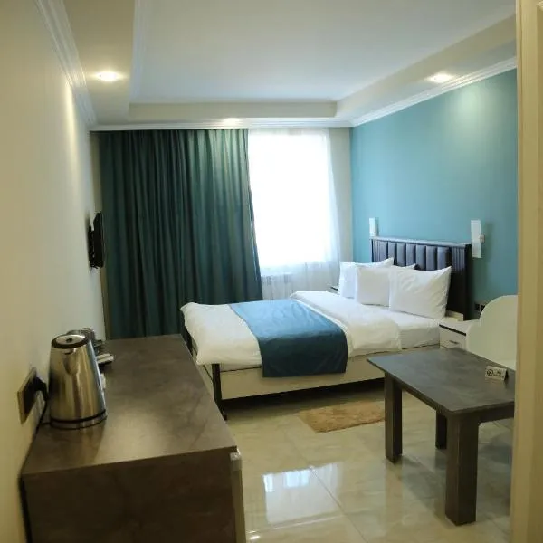Vell Grey Hotel，位于Martuni的酒店