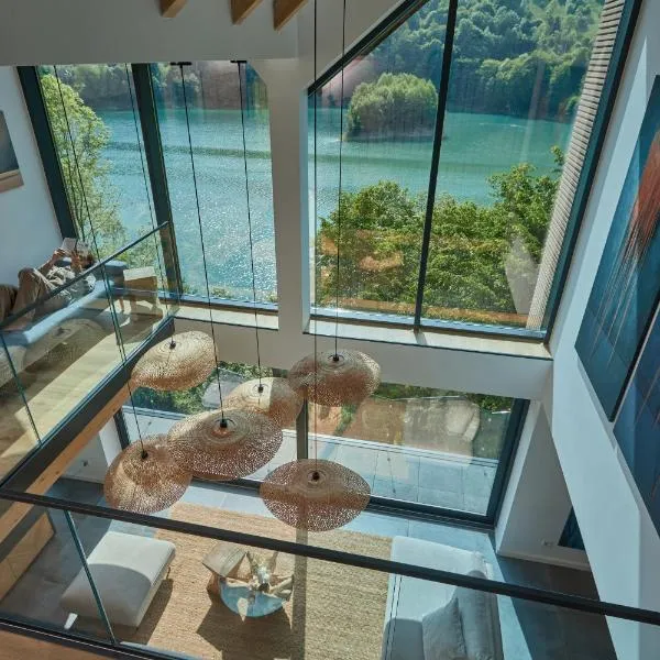 Utopia Lake View、Teşilaのホテル