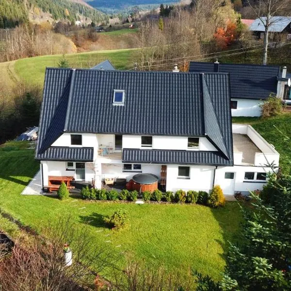 Chalupa u Vojvodovcov, hotel in Zázrivá