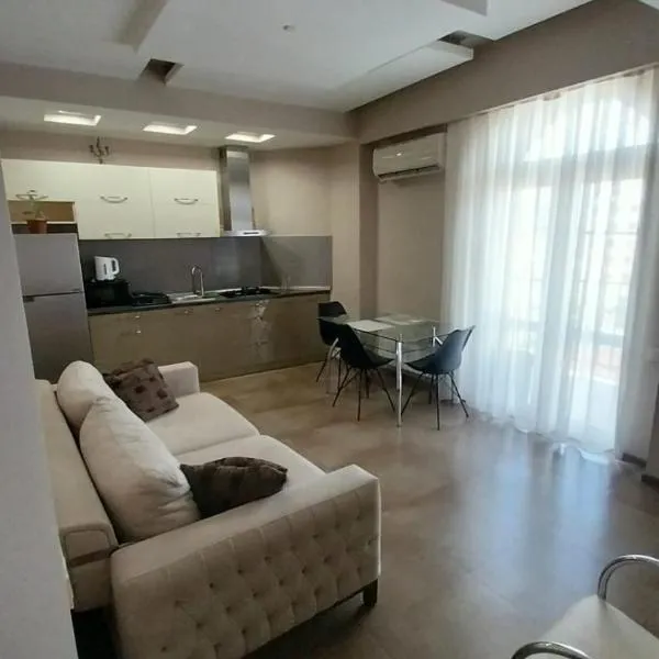 Apartment on Rustaveli, hotel v destinaci Batumi