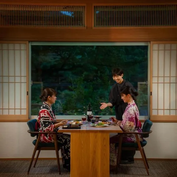 萩姫の湯栄楽館、郡山市のホテル