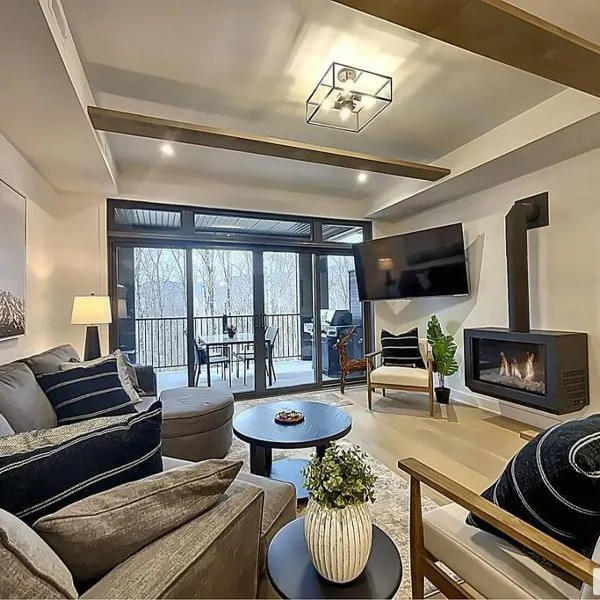 Luxury Condo Mont Tremblant Verbier Arnica, hotel in Mont-Tremblant