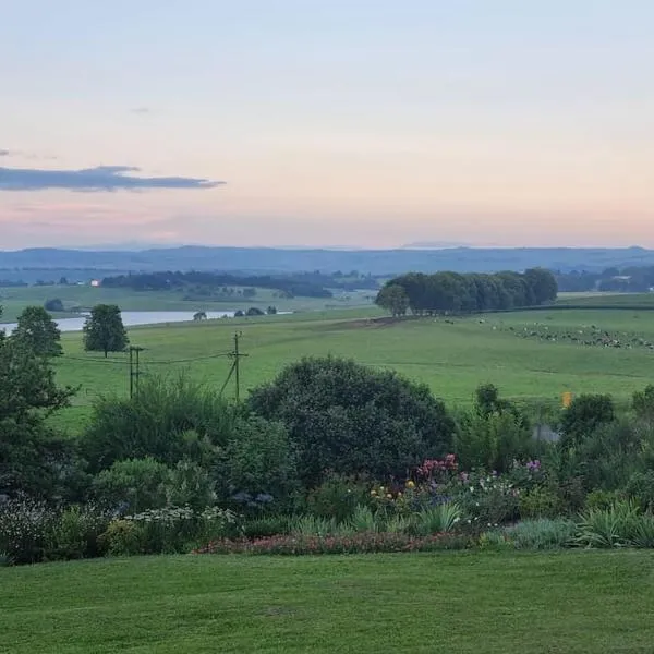 Valley View the home with a view, Hotel in Nottingham Road