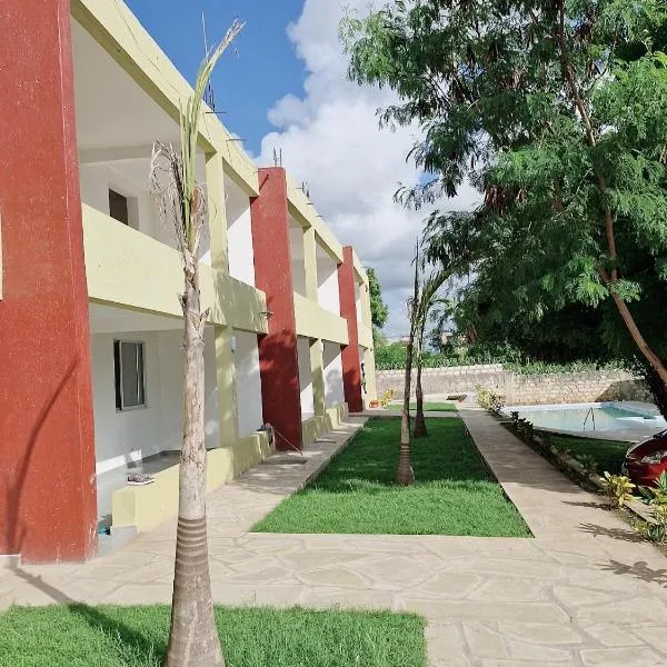 Jade luxury apartments, hotel em Galu